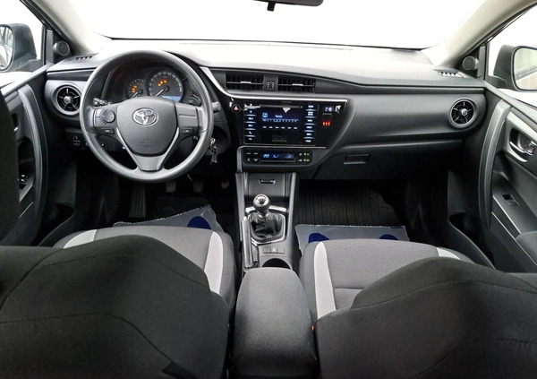 Toyota Auris cena 47900 przebieg: 200000, rok produkcji 2016 z Kołaczyce małe 191